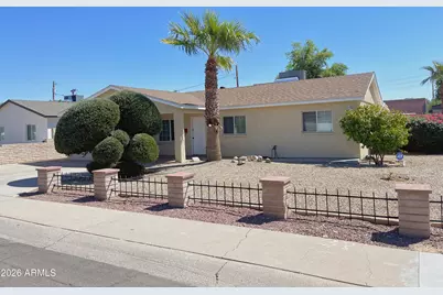 2401 E Meadowbrook Avenue, Phoenix, AZ 85016 - Photo 2
