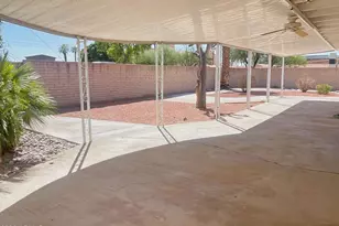 2401 E Meadowbrook Ave, Phoenix, AZ 85016 - Photo 30