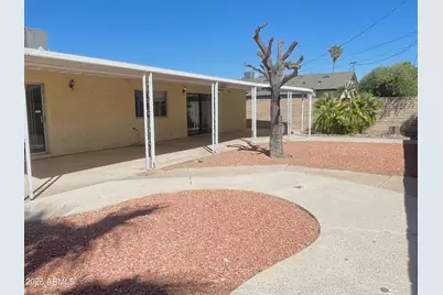 2401 E Meadowbrook Avenue, Phoenix, AZ 85016 - Photo 34