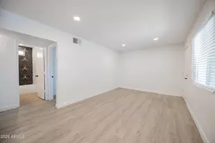 719 N 12th Ave, Phoenix, AZ 85007 - Photo 6