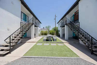 719 N 12th Avenue #1, Phoenix, AZ 85007 - Photo 2