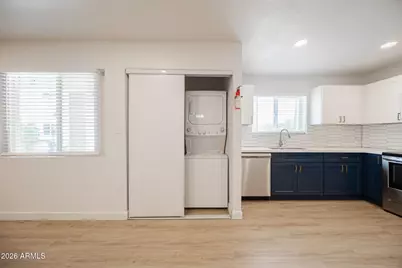 719 N 12th Avenue #1, Phoenix, AZ 85007 - Photo 10