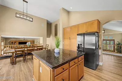 2540 E Hazeltine Way, Chandler, AZ 85249 - Photo 16
