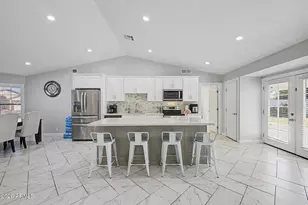 8740 W Keim Dr, Glendale, AZ 85305 - Photo 16
