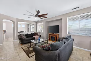 13849 W Lisbon Ln, Surprise, AZ 85379 - Photo 4