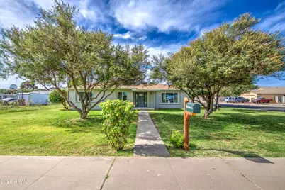 512 E Narramore Avenue, Buckeye, AZ 85326 - Photo 4