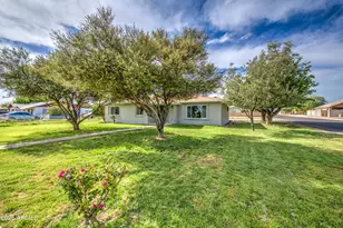 512 E Narramore Ave, Buckeye, AZ 85326 - Photo 2