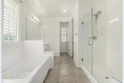 1527 W Windhaven Avenue, Gilbert, AZ 85233 - Photo 18