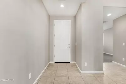 1527 W Windhaven Avenue, Gilbert, AZ 85233 - Photo 4