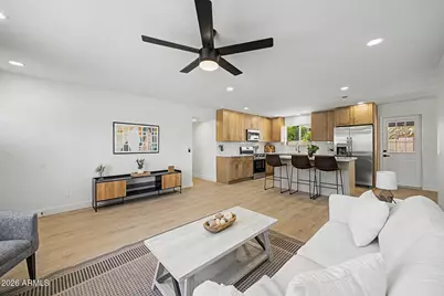 602 E Osage Avenue, Apache Junction, AZ 85119 - Photo 6