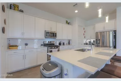 489 E Emerald Drive, Casa Grande, AZ 85122 - Photo 8