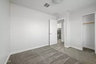 1724 W Bonanza Dr, Phoenix, AZ 85085 - Photo 32