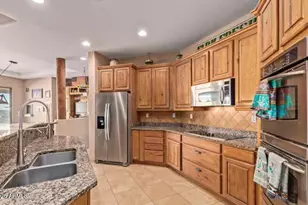 6205 S 195th Dr, Buckeye, AZ 85326 - Photo 8