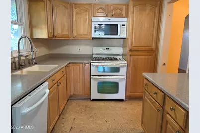 1617 E Earll Drive, Phoenix, AZ 85016 - Photo 16