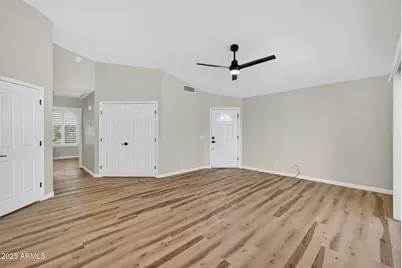 6831 S Oakmont Drive, Chandler, AZ 85249 - Photo 10