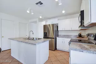 1354 S 222nd Dr, Buckeye, AZ 85326 - Photo 8