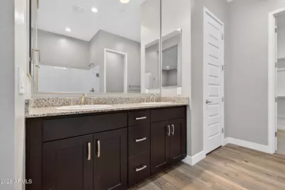 25519 N 102nd Drive, Peoria, AZ 85383 - Photo 24