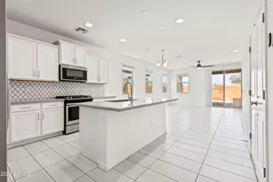 23132 N 126th Ln, Sun City West, AZ 85375 - Photo 6