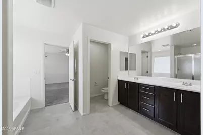 1829 W Spur Drive, Phoenix, AZ 85085 - Photo 20