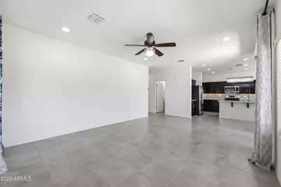 1829 W Spur Drive, Phoenix, AZ 85085 - Photo 8