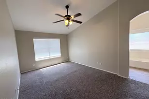 70 S Sandstone St, Gilbert, AZ 85296 - Photo 4