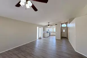 70 S Sandstone St, Gilbert, AZ 85296 - Photo 2