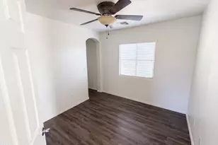 22075 N 103rd Ln, Peoria, AZ 85383 - Photo 8