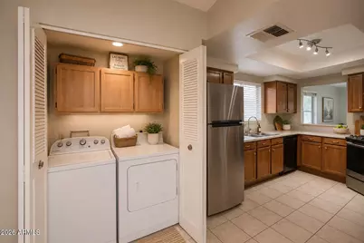 2339 W Park Avenue, Chandler, AZ 85224 - Photo 8