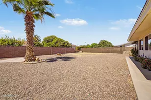 10718 W El Capitan Cir, Sun City, AZ 85351 - Photo 28