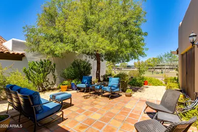 6186 N 28th Place, Phoenix, AZ 85016 - Photo 2
