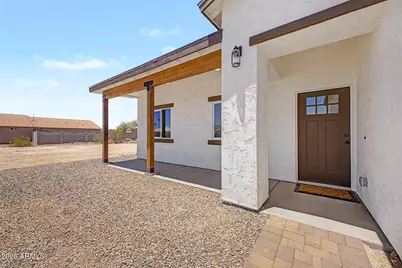 11030 W Guaymas Drive, Arizona City, AZ 85123 - Photo 4