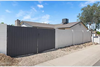 18029 N 35th Avenue, Phoenix, AZ 85053 - Photo 48