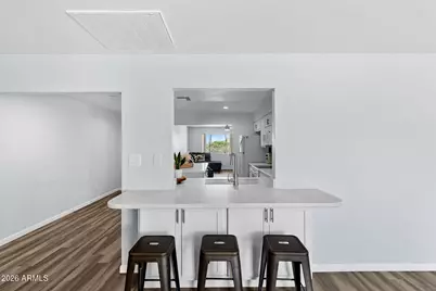 18029 N 35th Avenue, Phoenix, AZ 85053 - Photo 6