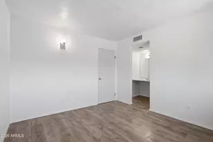 2724 W McLellan Blvd, Phoenix, AZ 85017 - Photo 20
