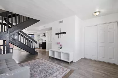 2724 W McLellan Boulevard #119, Phoenix, AZ 85017 - Photo 4