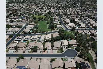680 E Betsy Lane, Gilbert, AZ 85296 - Photo 56