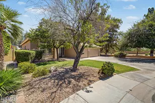 680 E Betsy Ln, Gilbert, AZ 85296 - Photo 2