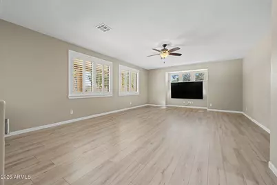 680 E Betsy Lane, Gilbert, AZ 85296 - Photo 8