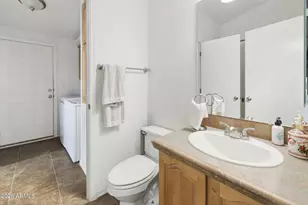 3901 E Pinnacle Peak Rd, Phoenix, AZ 85050 - Photo 26