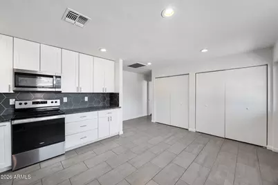 3920 W Bethany Home Road, Phoenix, AZ 85019 - Photo 14