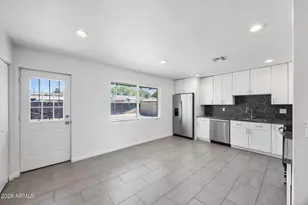 3920 W Bethany Home Rd, Phoenix, AZ 85019 - Photo 10