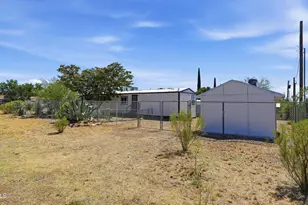 88 E Camino De Pampas, Huachuca City, AZ 85616 - Photo 28