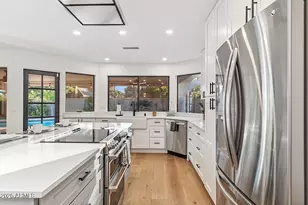 10434 N 82nd Pl, Scottsdale, AZ 85258 - Photo 6