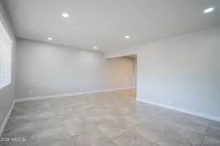 1008 E Citrus Wy, Phoenix, AZ 85014 - Photo 12