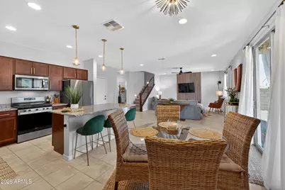 32347 N Vernal Lane, San Tan Valley, AZ 85144 - Photo 28
