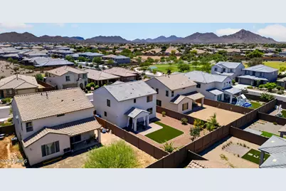 32347 N Vernal Lane, San Tan Valley, AZ 85144 - Photo 56
