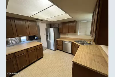 7957 W Glenrosa Avenue, Phoenix, AZ 85033 - Photo 4