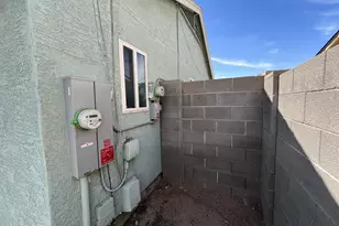 7957 W Glenrosa Ave, Phoenix, AZ 85033 - Photo 26