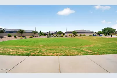 655 S Longspur Lane, Gilbert, AZ 85296 - Photo 52