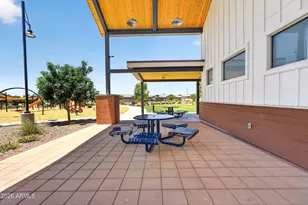 655 S Longspur Ln, Gilbert, AZ 85296 - Photo 48